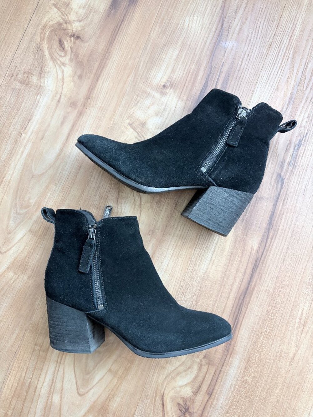 Blondo Black Siena Leather Waterproof Bootie Size 7.5